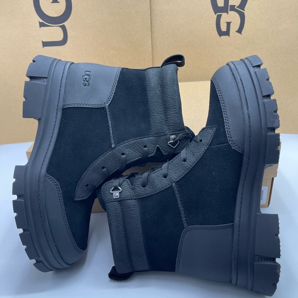 UGG Women's UGG
W / 1174492
W ASHTON WEATHERIZED LACE UP Boots Black - Picture 6 of 16